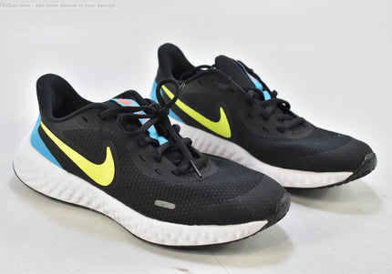Nike Revolution Damen Sportschuhe Sneaker  EUR 39 Nr. 26-F 1121