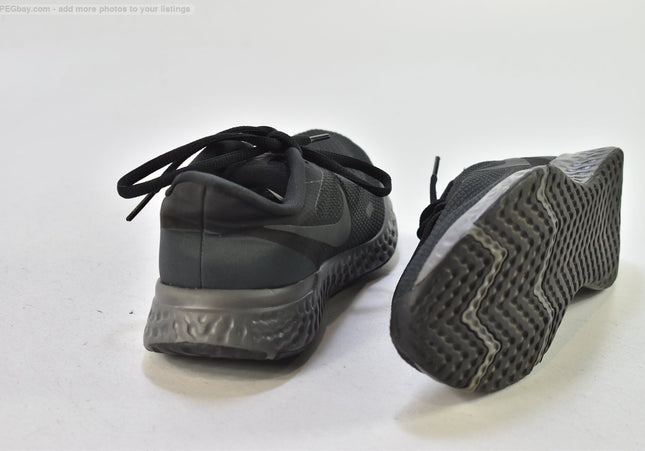 Nike revolution Damen Sportschuhe Sneaker  EUR 38 Nr. 26-G 133