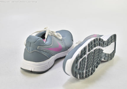 Nike Revolution Damen Sportschuhe Sneaker  EUR 40 Nr. 26-Z 1143