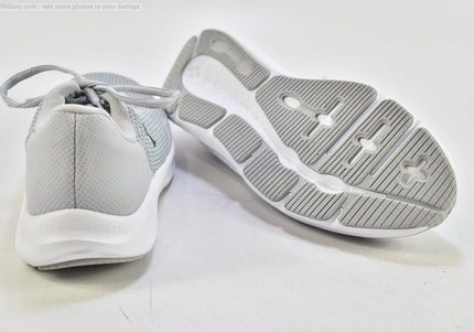 Under Armour  Herren Sportschuhe Sneaker  EUR 45 Nr. 26-M 385