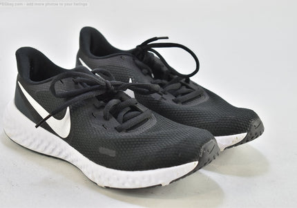 Nike Revolution Damen Sportschuhe Sneaker  EUR 38 Nr. 26-A 1074