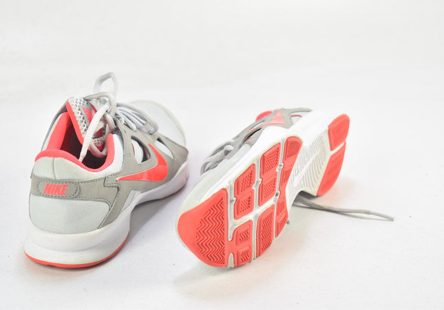 Nike Training Damen Sportschuhe Sneaker EUR 36,5 Nr. 23-N 3870-Schuh-Gebraucht-secondhand