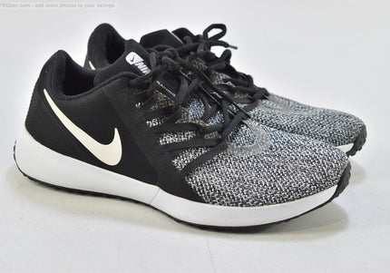 Nike  Herren Sportschuhe Sneaker  EUR 42 Nr. 26-Z 222