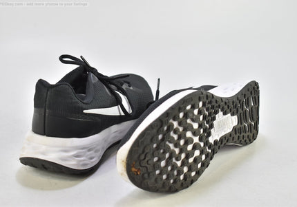 Nike Revolution Herren Sportschuhe Sneaker  EUR 42 Nr. 26-M 1064