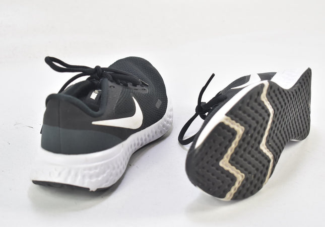 Nike Revolution Damen Sportschuhe Sneaker EUR 38 Nr. 23-N 539-Schuh-Gebraucht-secondhand