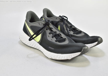 Nike Revolution Herren Sportschuhe Sneaker  EUR 46 Nr. 26-Z 2300