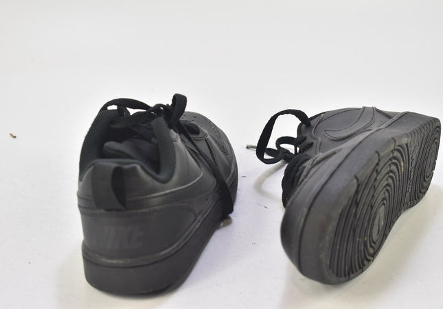 Nike Court Borough Damen Sportschuhe Sneaker EUR 37,5 Nr. 24-T 132-Schuh-Gebraucht-secondhand