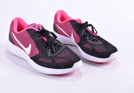 Nike Revolution Damen Sportschuhe Sneaker EUR 38,5 Nr. 24-U 15-Schuh-Gebraucht-secondhand
