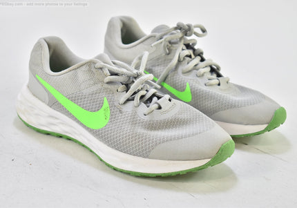 Nike Revolution 6 Damen Sportschuhe Sneaker  Gr.39 Nr. 26-U 1812