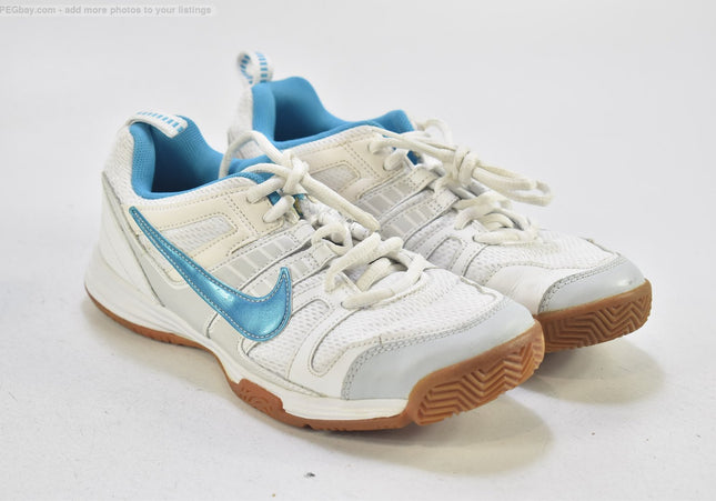 Nike Multicourt 10 Damen Sportschuhe Sneaker EUR 39 Nr. 25-M 16-Schuh-Gebraucht-secondhand