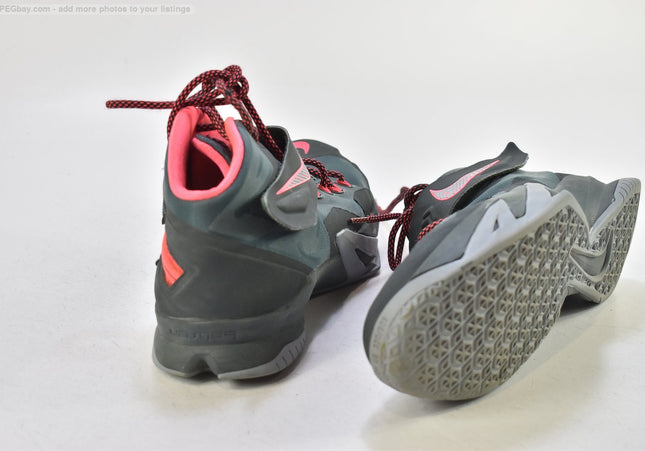 Nike Lebron Herren Sportschuhe Sneaker  EUR 45 Nr. 26-Z 595