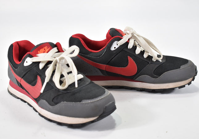 Nike MD Runner Damen Sportschuhe Sneaker EUR 37,5 Nr. 24-J 1559-Schuh-Gebraucht-secondhand