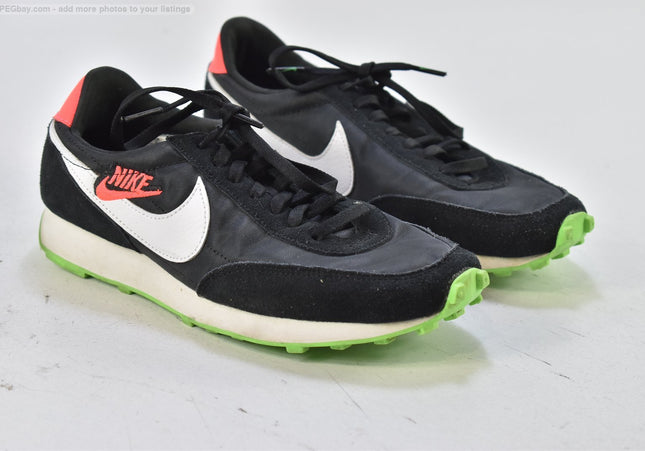 Nike  Damen Sportschuhe Sneaker  EUR 38 Nr. 26-U 414
