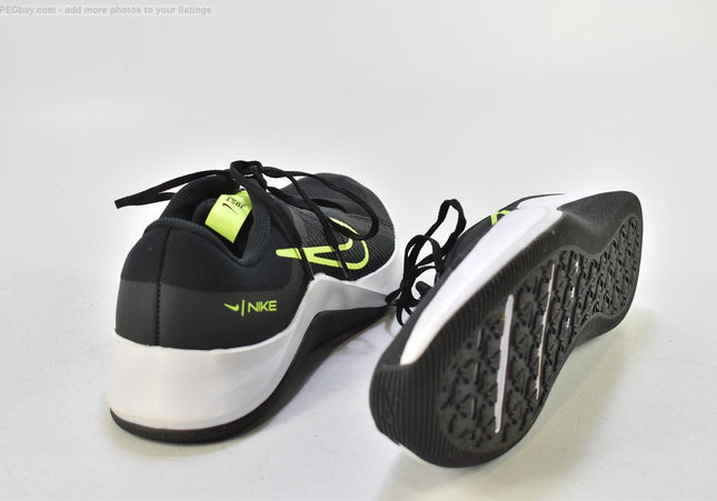 Nike MC Trainer Herren Sportschuhe Sneaker  EUR 44 Nr. 26-Z 601