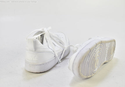 Nike Court Borough Damen Sportschuhe Sneaker  Gr. 38 Nr. 26-T 683