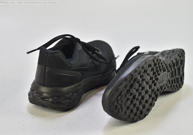 Nike Revolution Damen Sportschuhe Sneaker  EUR 38 Nr. 25-X 2111