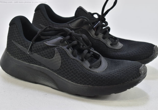 Nike Tanjun Herren Sportschuhe Sneaker  EUR 41 Nr. 26-F 674