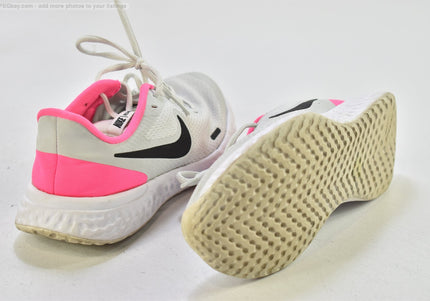 Nike Revolution Damen Sportschuhe Sneaker  EUR 38,5 Nr. 25-O 387