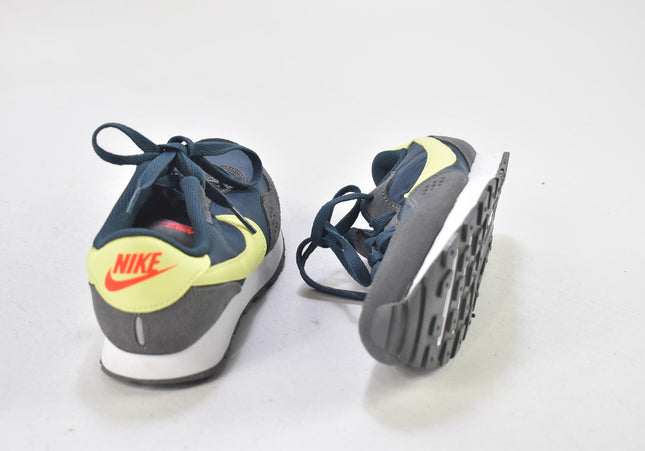Nike MD Valiant Damen Sportschuhe Sneaker EUR 36,5 Nr. 24-T 1851-Schuh-Gebraucht-secondhand