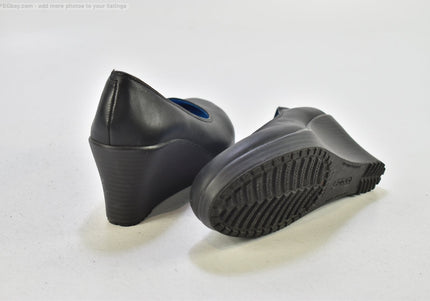 Crocs  Damen Pumps High Heels  US 7 Nr. 26-G 1372