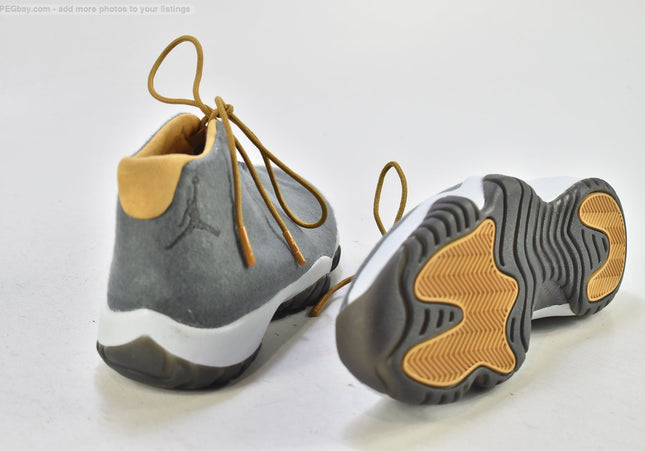Jordan Future Herren Sportschuhe Sneaker  Gr. 42,5 Nr. 26-T 704