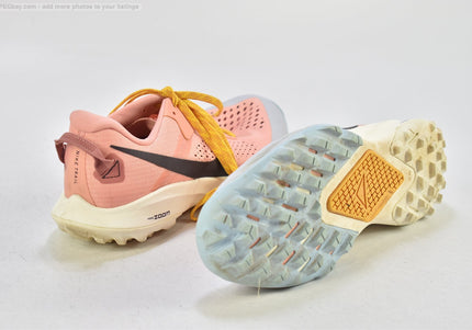 Nike Terra Kiger Damen Sportschuhe Sneaker  EUR 39 Nr. 26-J 362