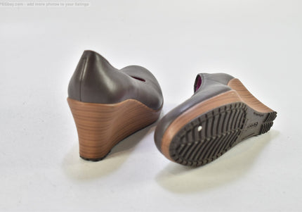Crocs  Damen Pumps High Heels  US 7 Nr. 26-G 1379