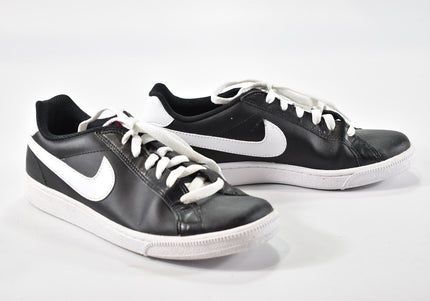Nike Court Majestic Damen Sportschuhe Sneaker EUR 40,5 Nr. 24-J 21-Schuh-Gebraucht-secondhand