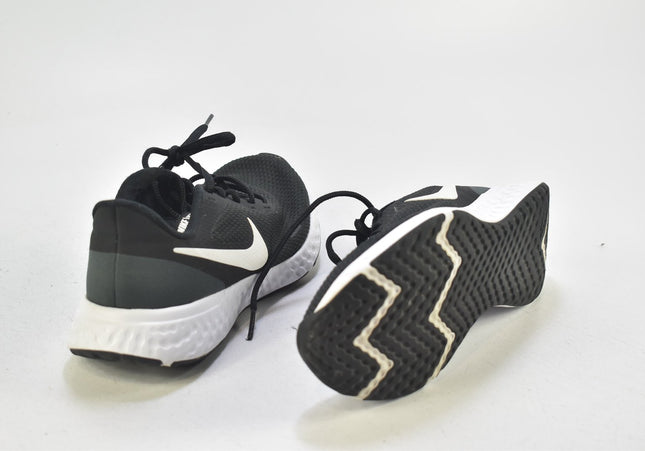 Nike Revolution Damen Sportschuhe Sneaker EUR 37,5 Nr. 24-N 1411-Schuh-Gebraucht-secondhand