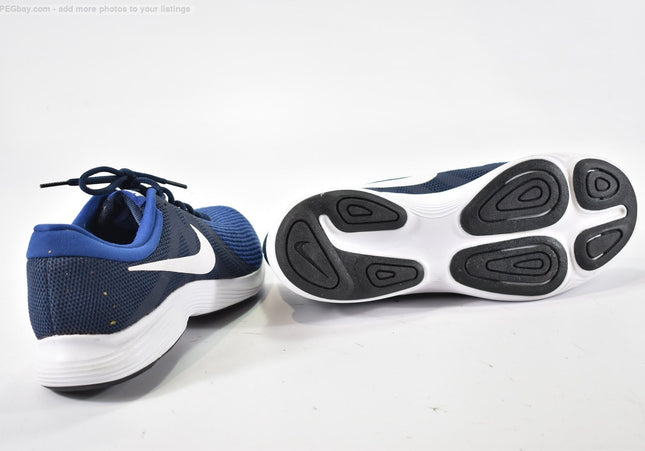 Nike Revolution Herren Sportschuhe Sneaker  EUR 45,5 Nr. 26-Z 796