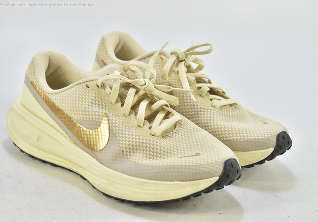 Nike Revolution 8 Damen Sportschuhe Sneaker  Gr.40 Nr. 26-T 437