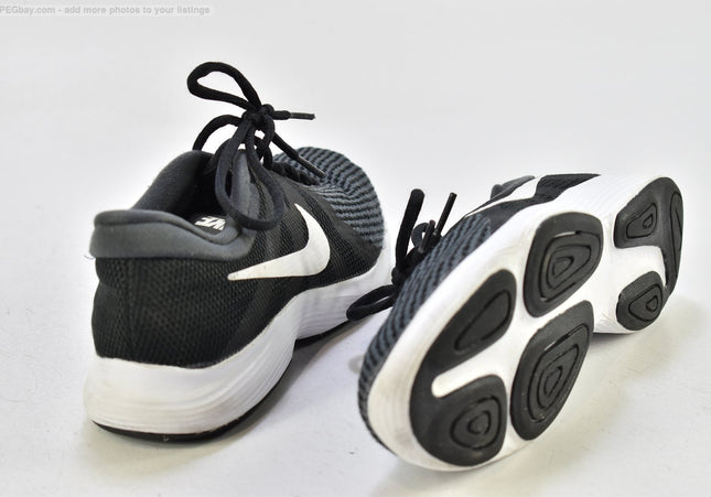 Nike Revolution Damen Sportschuhe Sneaker EUR 37,5 Nr. 25-M 918-Schuh-Gebraucht-secondhand