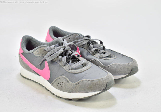Nike MD Valiant Damen Sportschuhe Sneaker EUR 38 Nr. 25-M 705-Schuh-Gebraucht-secondhand