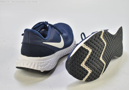Nike Revolution Herren Sportschuhe Sneaker  EUR 46 Nr. 25-X 1848