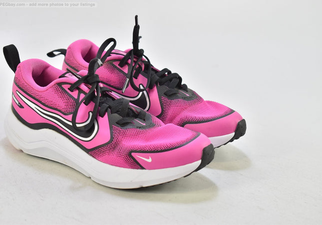 Nike Cosmic Runner Damen Sportschuhe Sneaker  Gr.37,5 Nr. 26-T 25