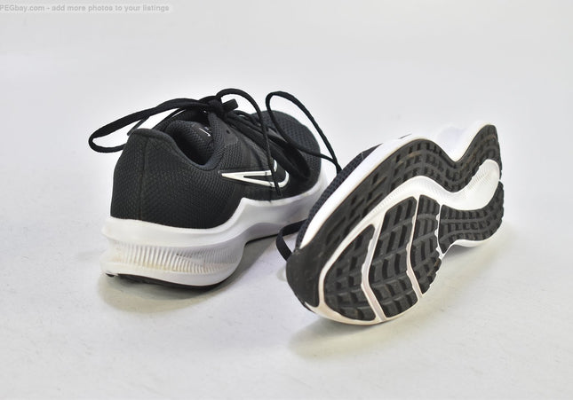 Nike Downshifter Damen Sportschuhe Sneaker  Gr.38,5 Nr. 26-T 2