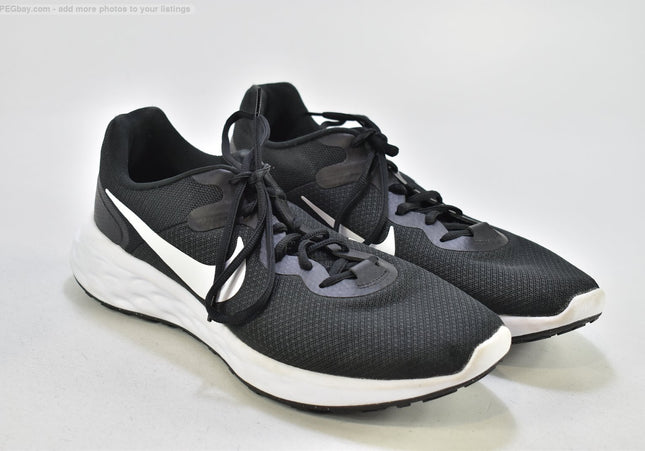 Nike Revolution Herren Sportschuhe Sneaker  EUR 47,5 Nr. 26-F 394