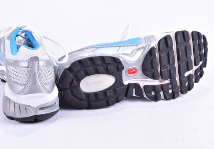 Nike Moto 9 Damen Sportschuhe Sneaker EUR 41 Nr. 24-Y 4590-Schuh-Gebraucht-secondhand
