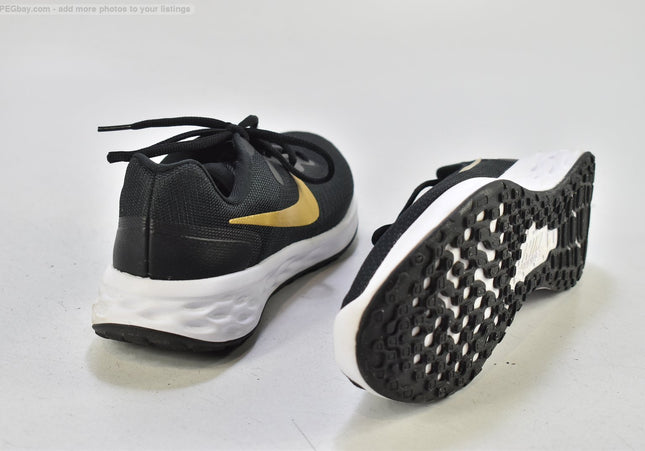 Nike Revolution Herren Sportschuhe Sneaker  EUR 40 Nr. 25-X 18
