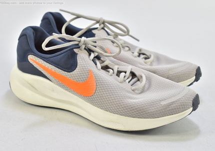 Nike Revolution Herren Sportschuhe Sneaker  EUR 45 Nr. 26-Y 1328