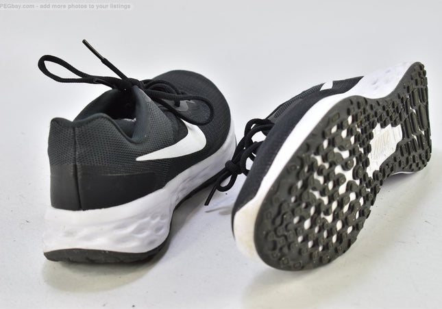 Nike Revolution Damen Sportschuhe Sneaker  EUR 40 Nr. 25-P 2202