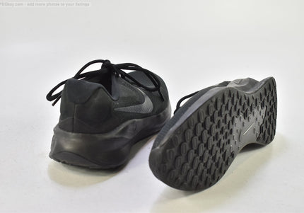 Nike Revolution Herren Sportschuhe Sneaker  EUR 43 Nr. 26-Z 1659