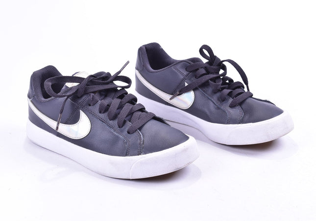 Nike Court Royale Damen Sportschuhe Sneaker EUR 39 Nr. 23-F 2579-Schuh-Gebraucht-secondhand