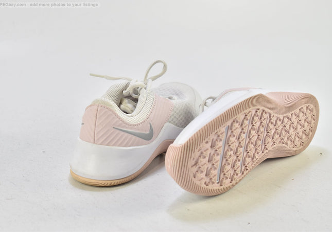 Nike  Mc Trainer Damen Sportschuhe Sneaker  Gr. 36,5 Nr. 26-T 1303