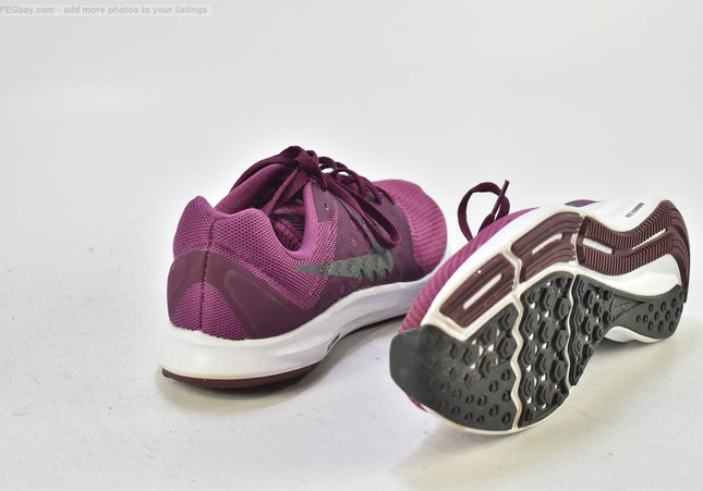 Nike Downshifter Damen Sportschuhe Sneaker  Gr. 38,5 Nr. 26-T 498