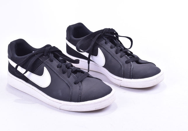 Nike Court Royale Damen Sportschuhe Sneaker EUR 40 Nr. 23-F 2233-Schuh-Gebraucht-secondhand