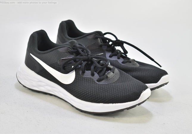 Nike Revolution Damen Sportschuhe Sneaker  Gr. 41 Nr. 26-T 504
