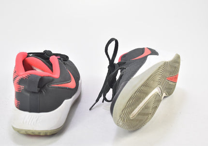 Nike Team Hustle Damen Sportschuhe Sneaker EUR 39 Nr. 24-J 4010-Schuh-Gebraucht-secondhand