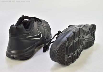 Nike T-Lite Herren Sportschuhe Sneaker  EUR 44 Nr. 26-G 876