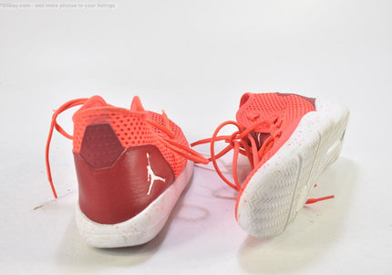 Jordan Reveal Herren Sportschuhe Sneaker EUR 42 Nr. 25-J 2976-Schuh-Gebraucht-secondhand